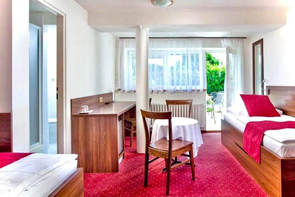 Pension Primus Beroun  Extérieur photo