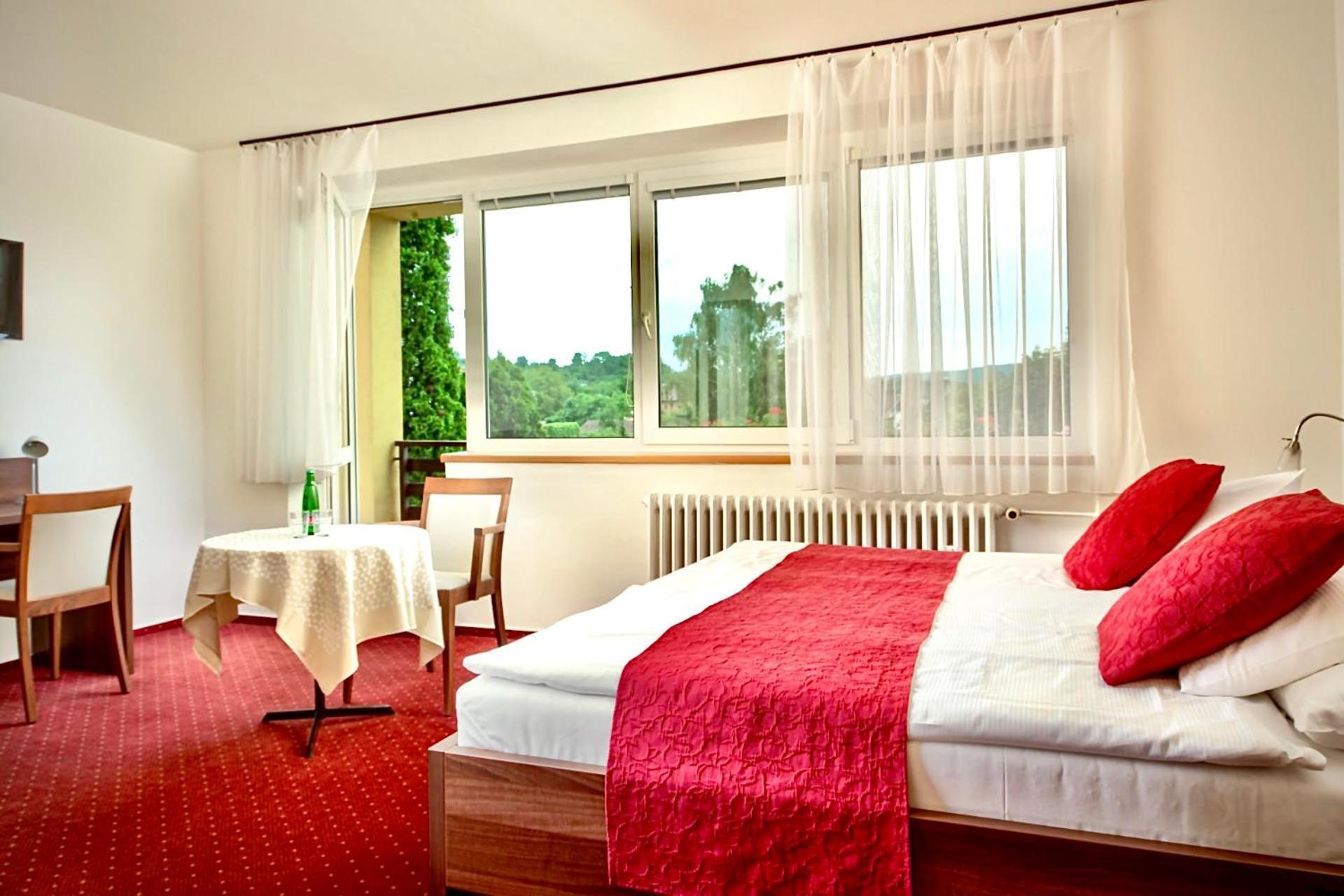Pension Primus Beroun  Extérieur photo