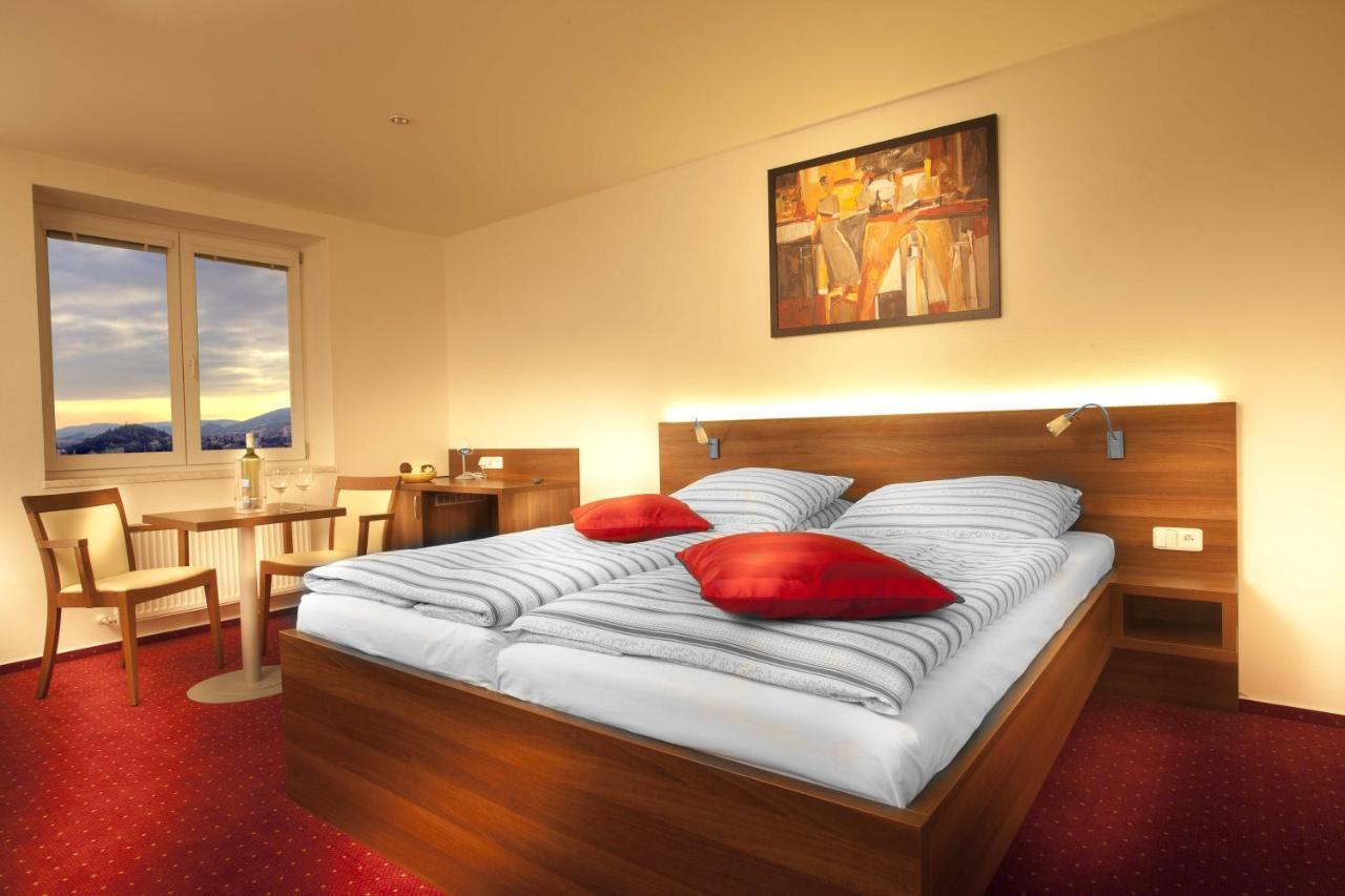 Pension Primus Beroun  Extérieur photo